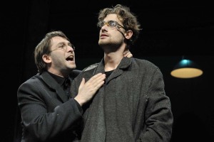 Draußen vor der Tür_q2 Krüger, Blom_Foto Peter Empl