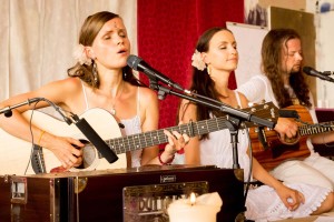 TheLoveKeys&Anandini02