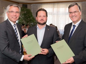 FiberNet_Ministerbesuch110615_3153