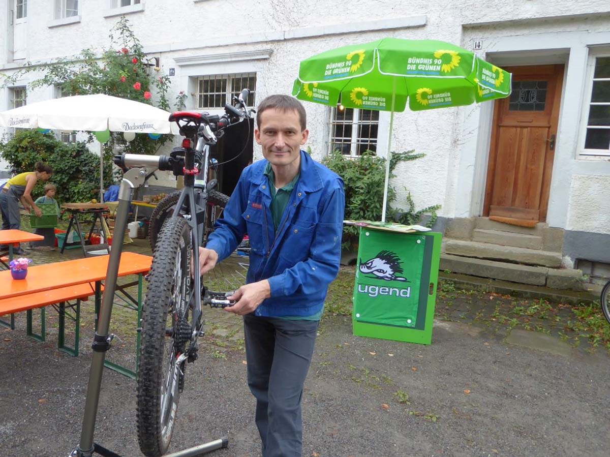 Landtagskandidat als Fahrradflüsterer