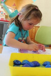 Malen mit Eiswürfeln