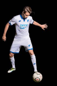 TSG_1899_Hoffenheim_Away_Trikot_16-17_Mark_Uth