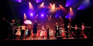 BAU //  Stuttgart Lotto-Musiktheaterpreis 2016 Verleihung 1. Preis an die Thomas-Morus-Realschule Östringen für: All Shook up Auftritt All Shook up: Can't help falling in love