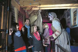 erschrecker-waschhaus-familie-02-er