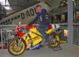 Superbike-Meister Michael Galinski besucht sein ehemaliges Rennmotorrad