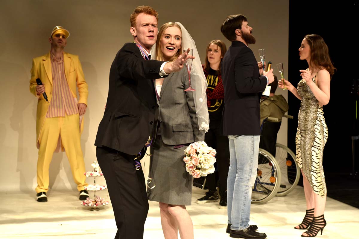 Du (Normen) von Philipp Löhle an der Badischen Landesbühne