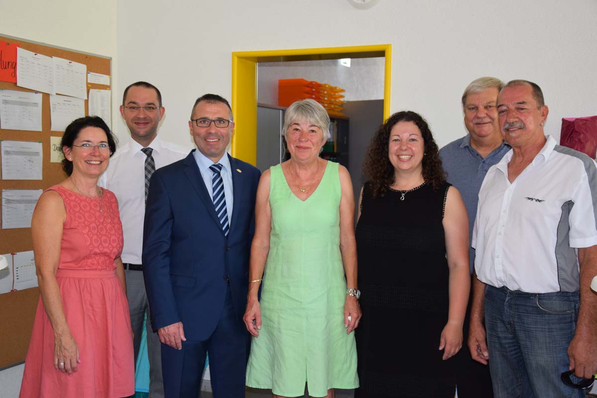 Schulsekretärin Gisela Huß in den Ruhestand verabschiedet