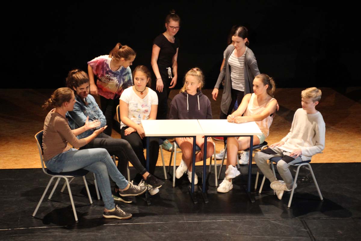 Wilhelmi Schüler Theater – Sind wir Ratten?
