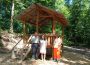 Neue Spielhütte für den Spielplatz am „Steinigen Bergwald“