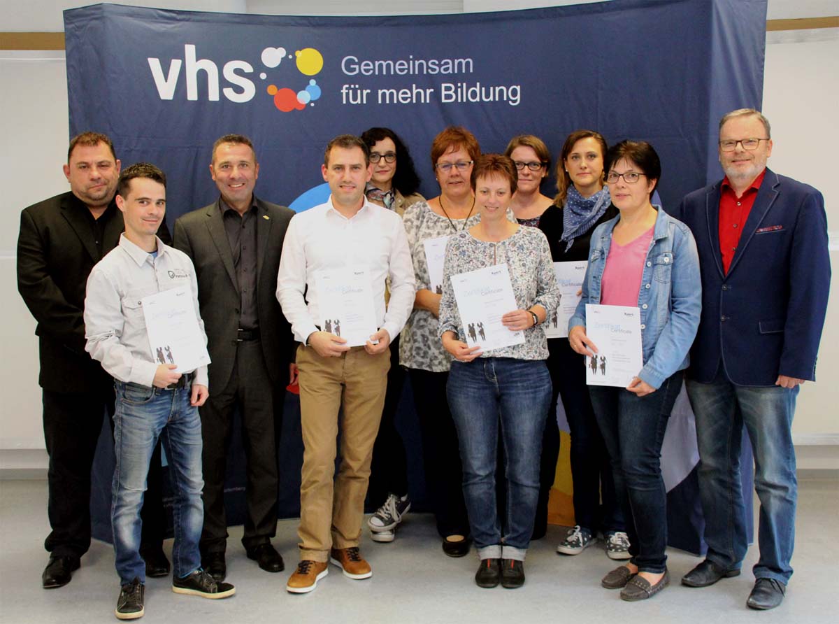 Finanzbuchführungskurse – feierliche Zertifikatsübergabe in der VHS Sinsheim