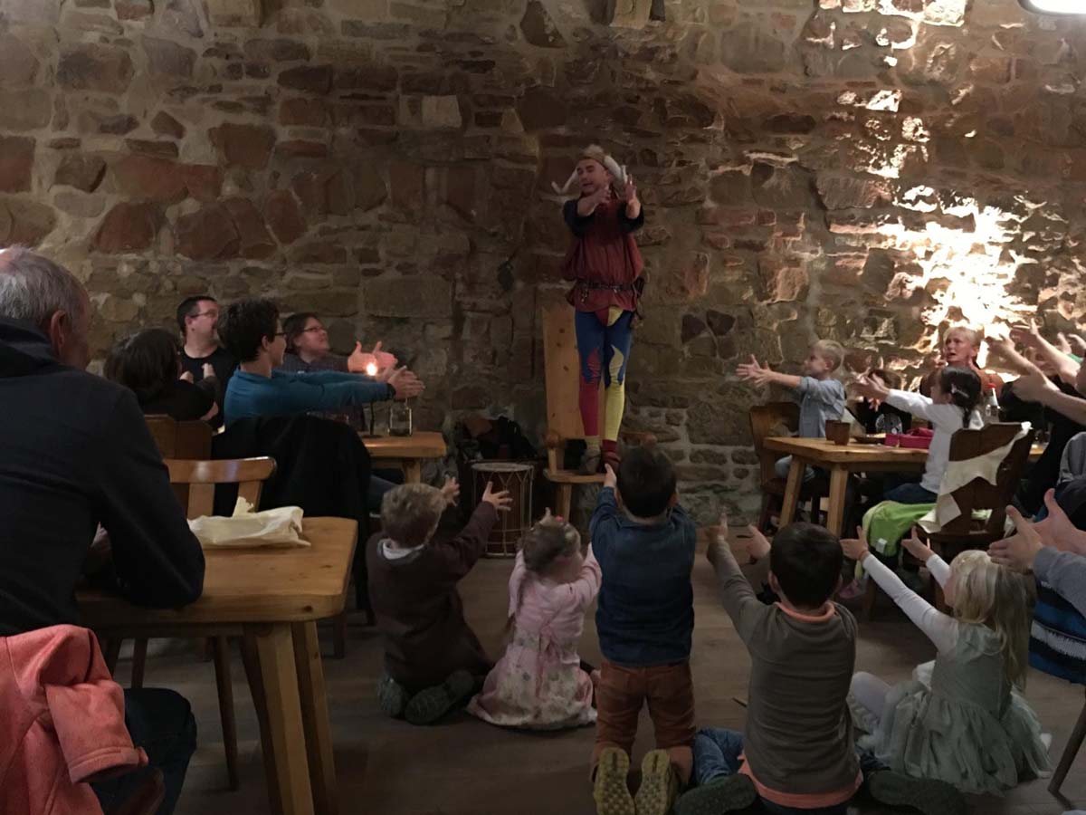 Kinderkrimi „Fledermäuse auf Burg Steinsberg“