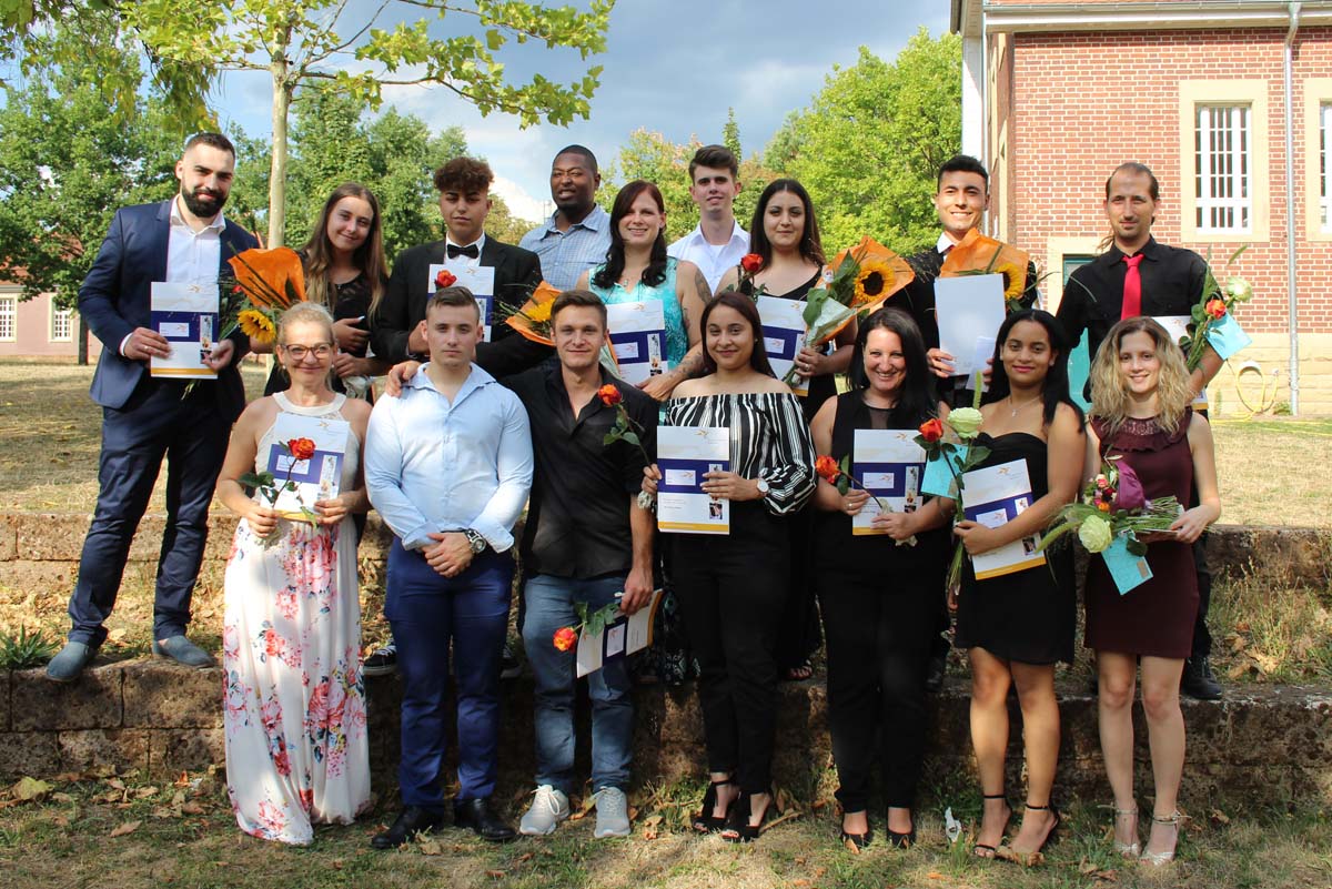 18-09-BZG-Abschluss-GuK-Hilfe-gesamt