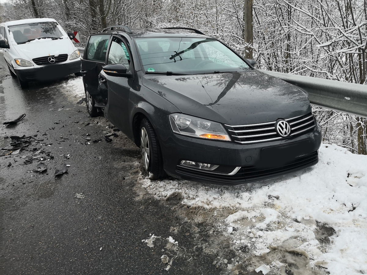 Verkehrsunfall bei Hoffenheim &#8211; Bilderstrecke