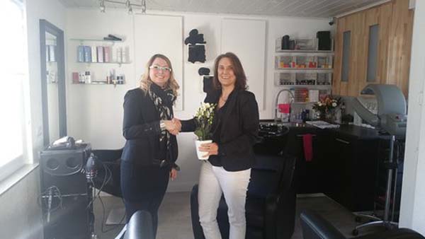 Friseurgeschäft Helmhof