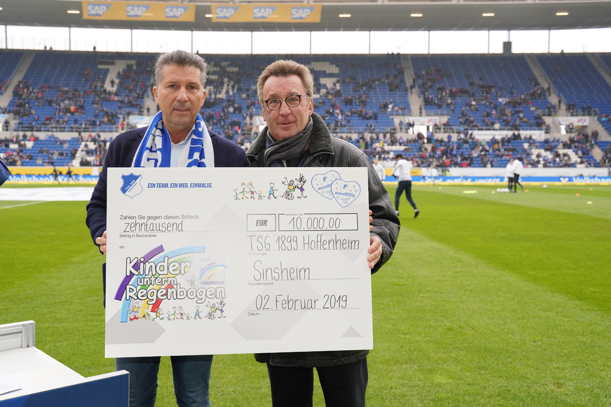 10.000 Euro für Aktion „warmHERZig“