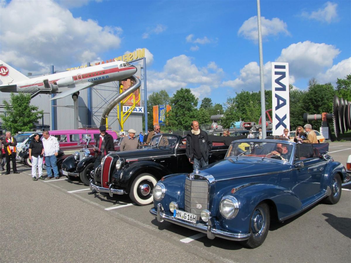 Benzingespräch beim Frühschoppen