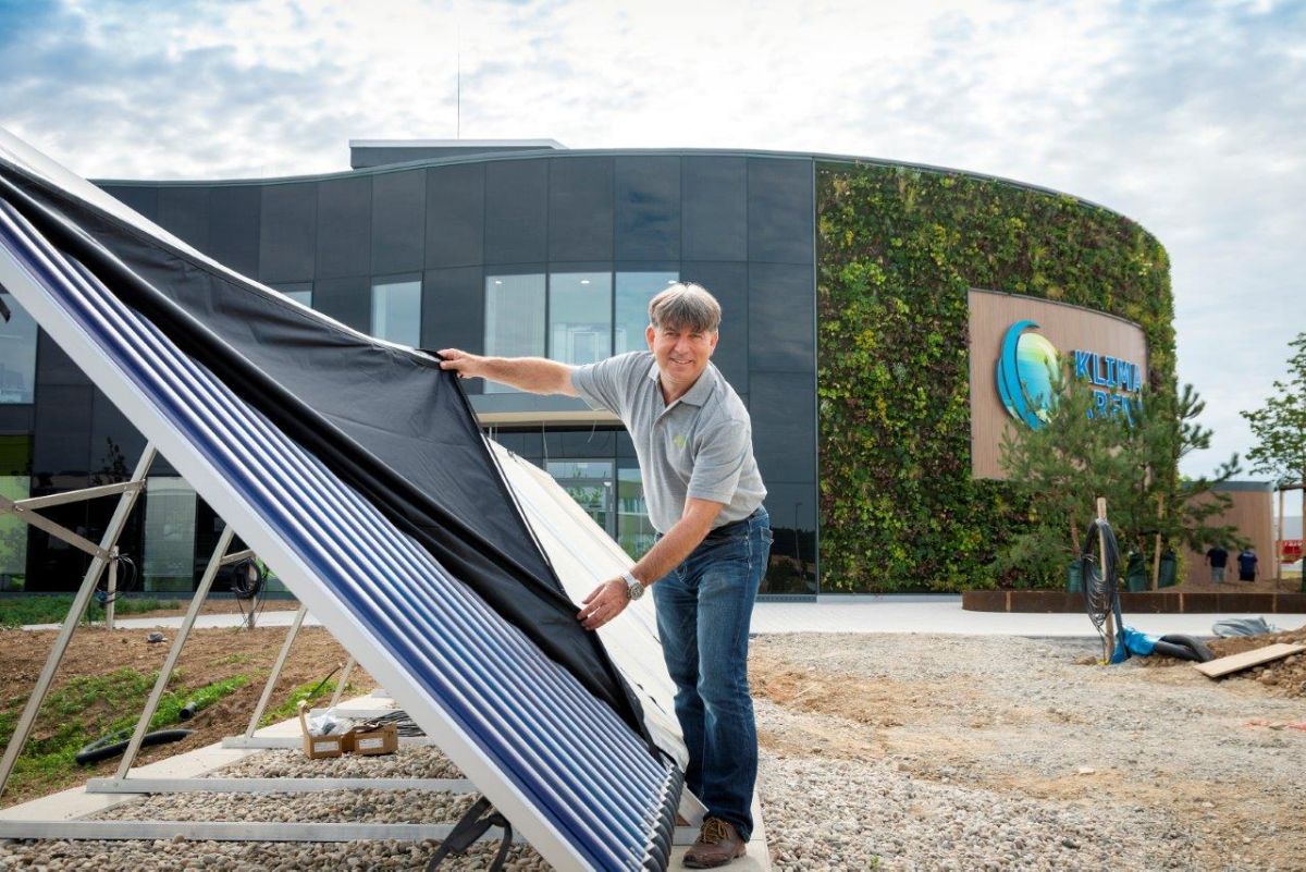 Sinsheimer Klima Arena setzt auf nachhaltige Technik bei  der Warmwassererzeugung
