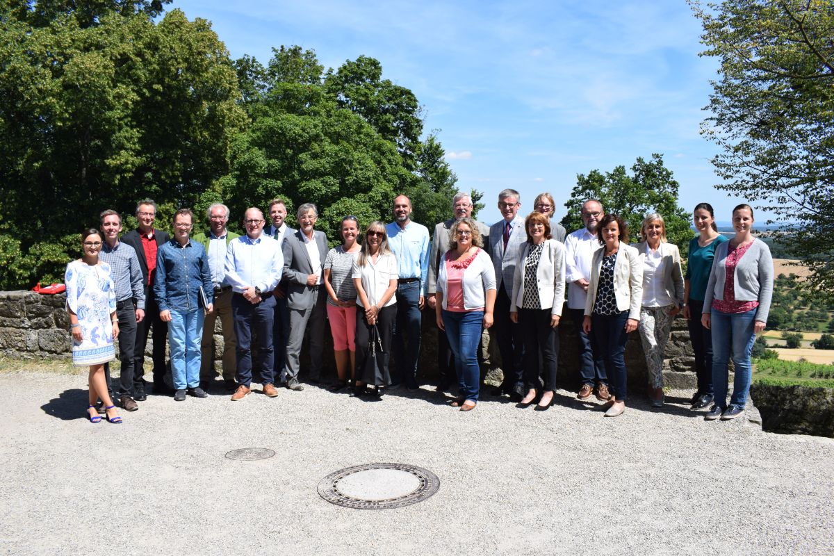 Mitgliederversammlung der Burgenstraße auf Burg Steinsberg