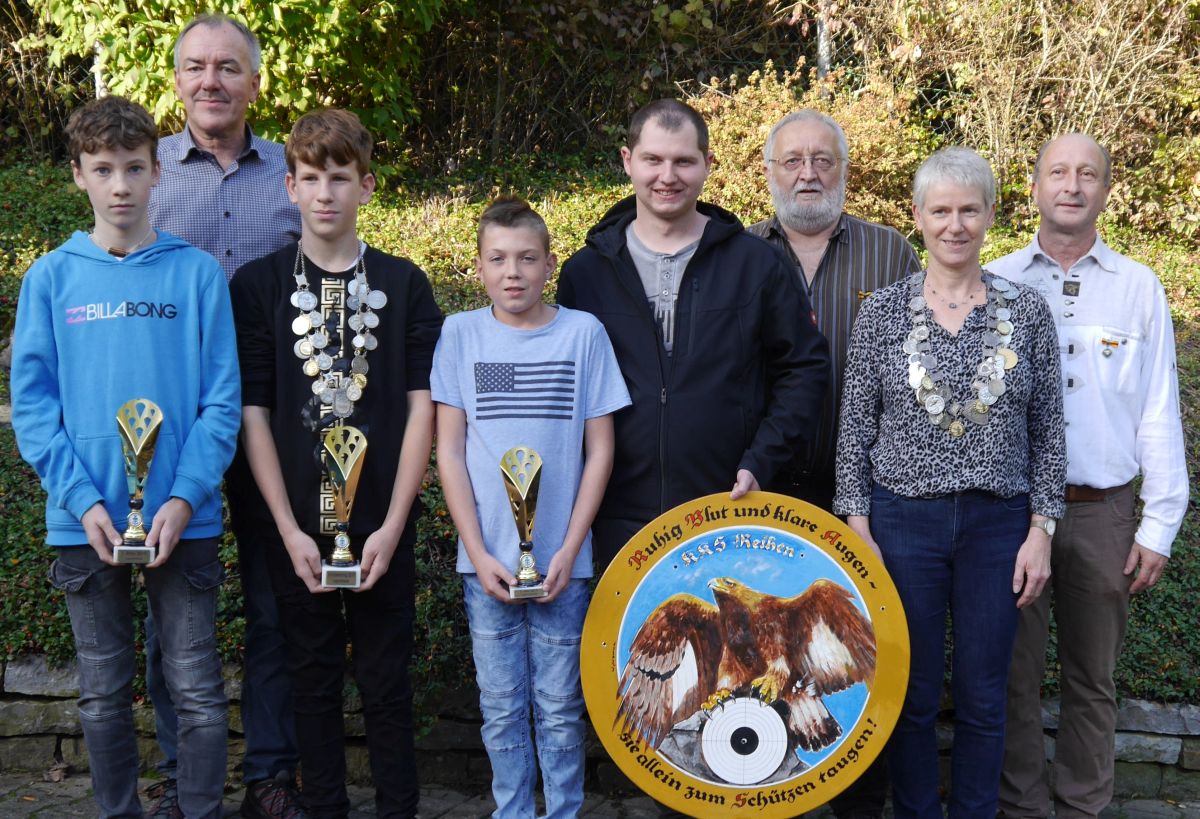 Ute Hildenbrand schoss den Vogel ab