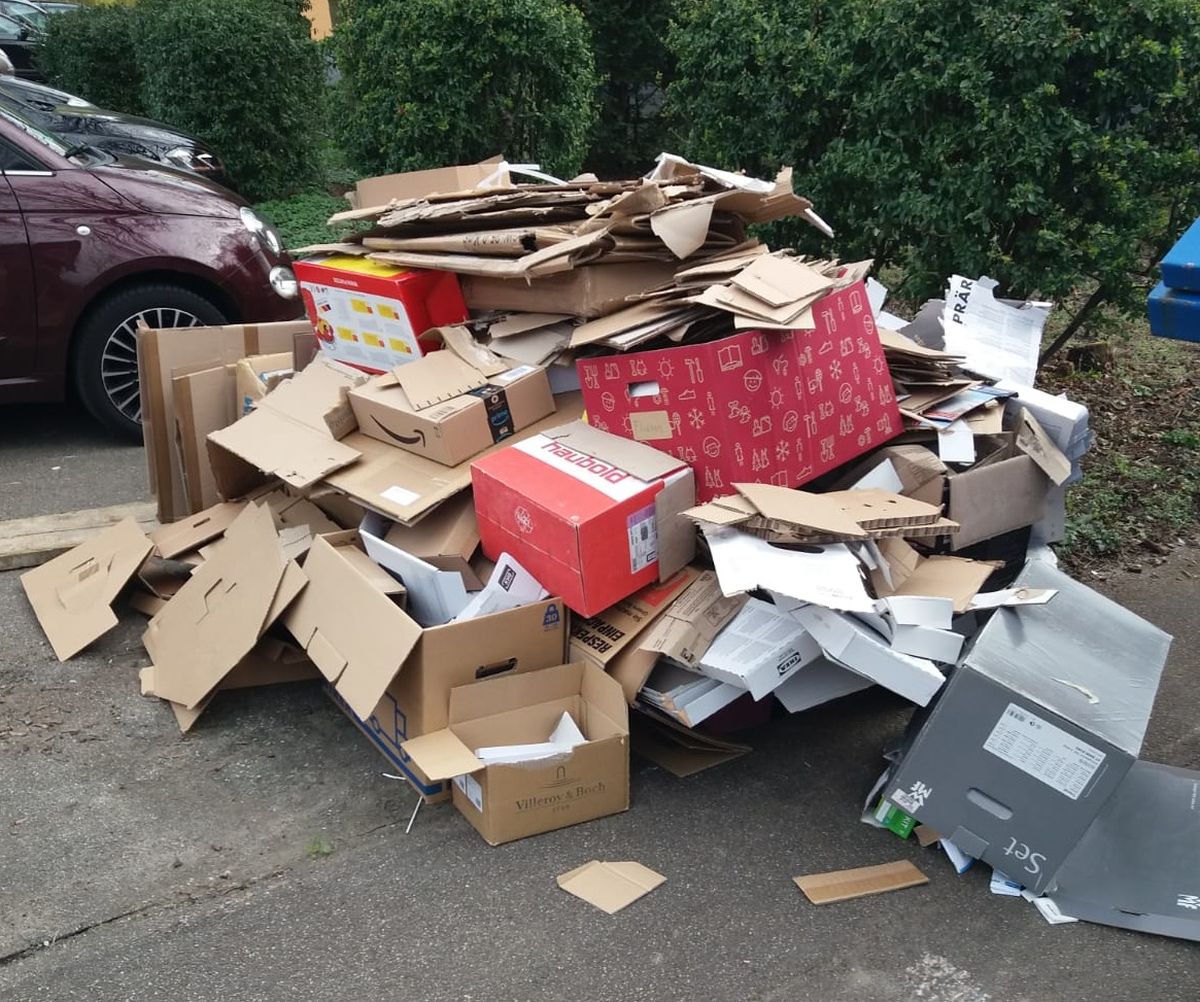 Papier-Container in Sinsheim wurde abgezogen