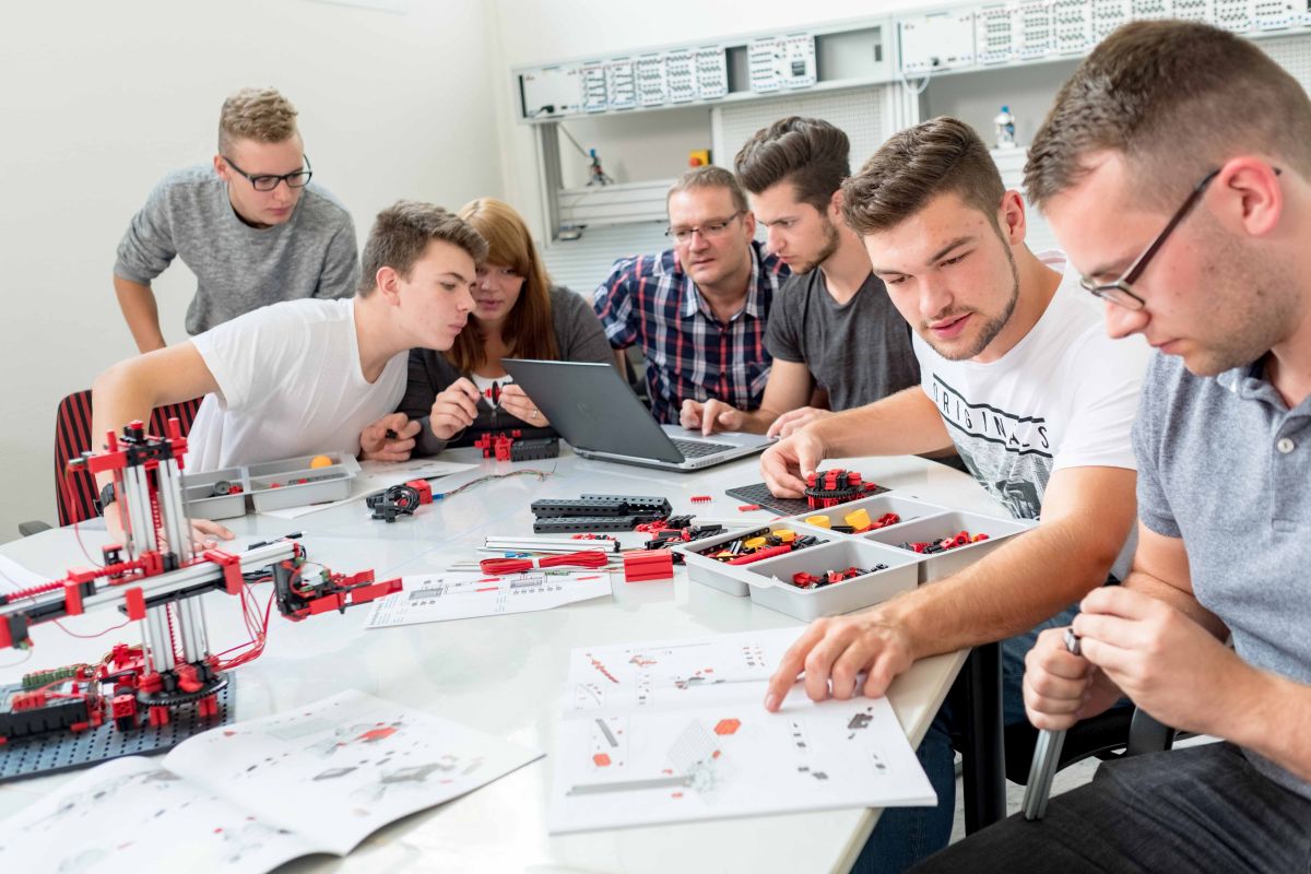 Lust für mathematisch-naturwissenschaftliche Themen wecken