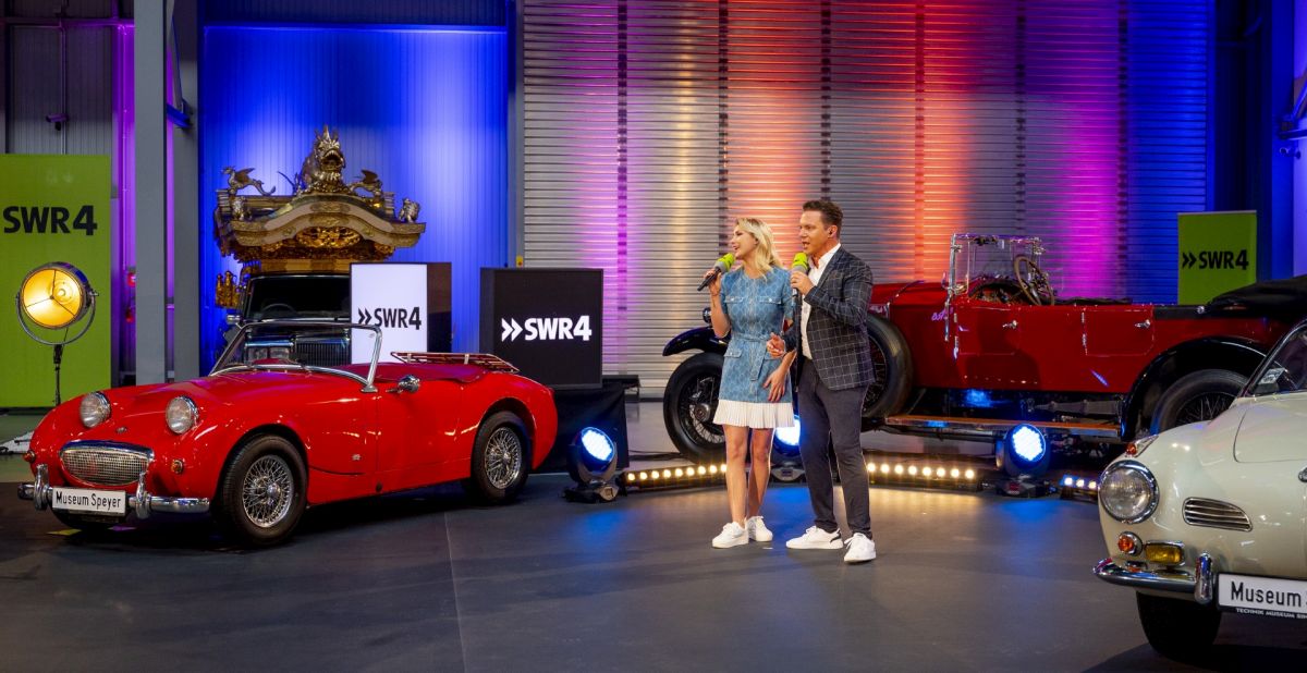 SWR4 Schlagerfest im Technik Museum Speyer macht Stars und Gewinner*innen glücklich