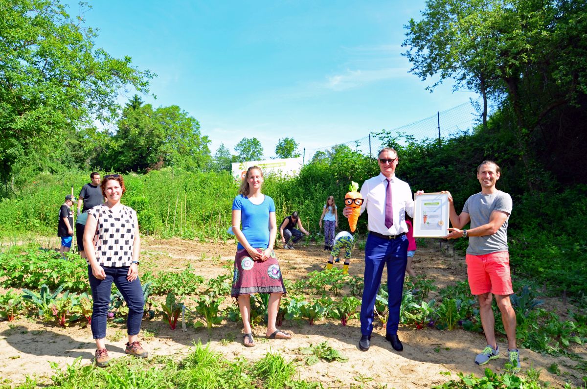 GemüseAckerdemie_Carl-Orff-Schule Sinsheim_Gruppenbild 1_DSC_4540