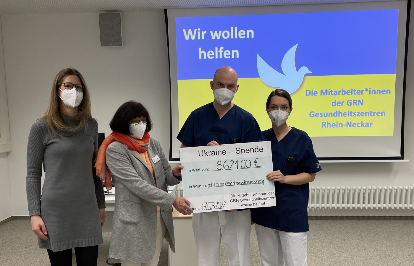 Mitarbeiter der GRN-Klinik Sinsheim organisieren Spendenaktion für Menschen in der Ukraine