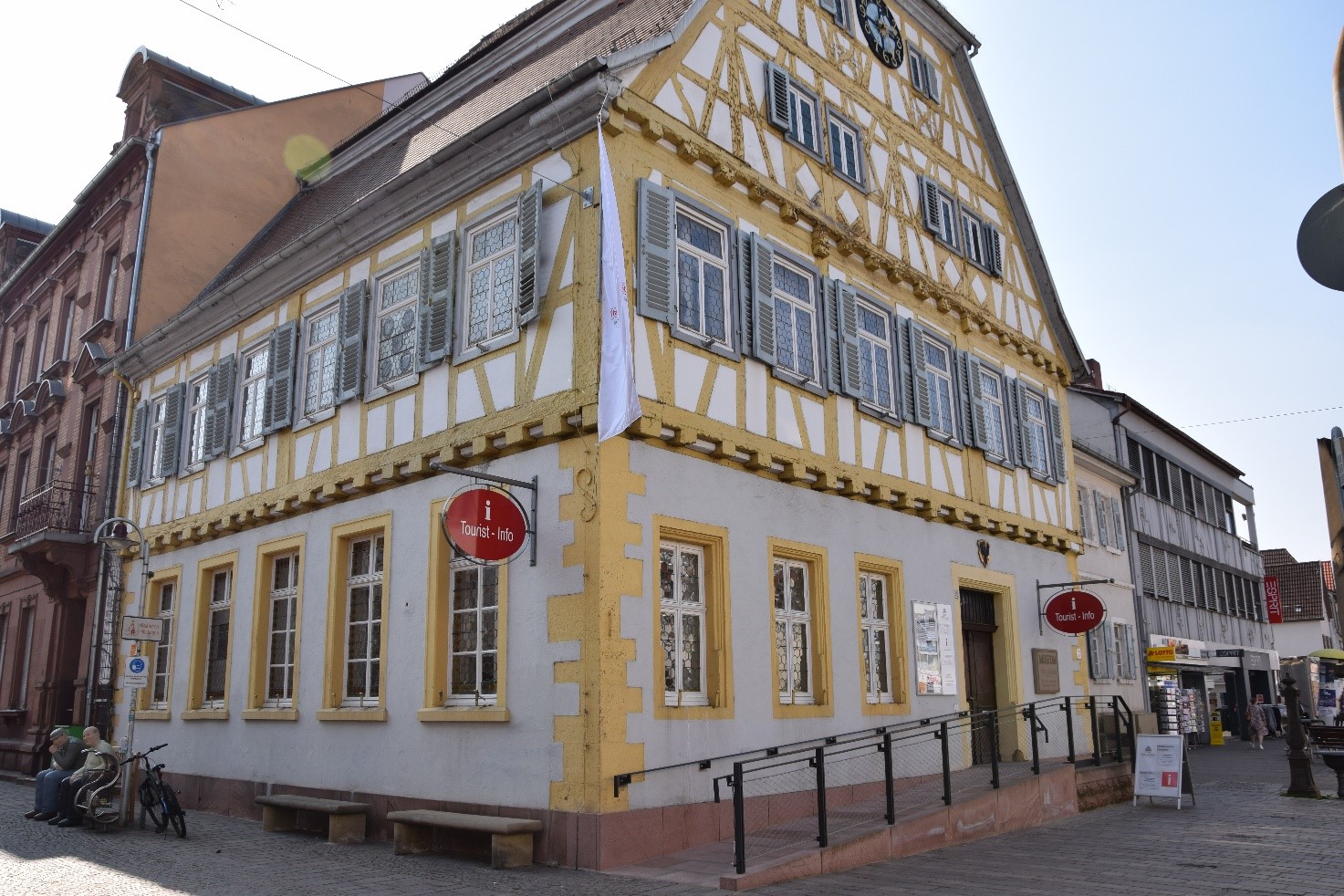 Vorverkaufsstelle für die Bundesgartenschau in Mannheim