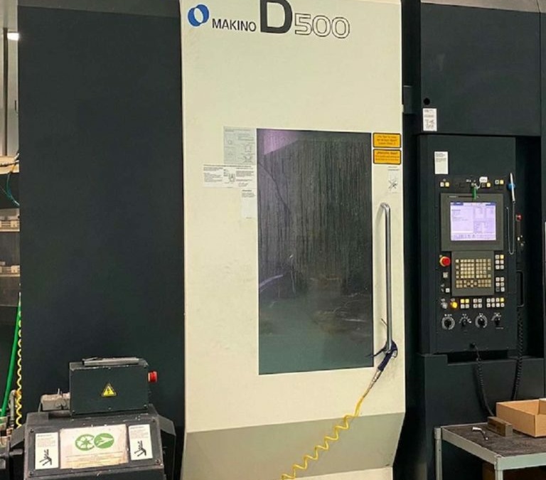 Lerne wie man eine 5-Achs-Fräsmaschine kauft und wie sie dir bei deiner Arbeit helfen wird