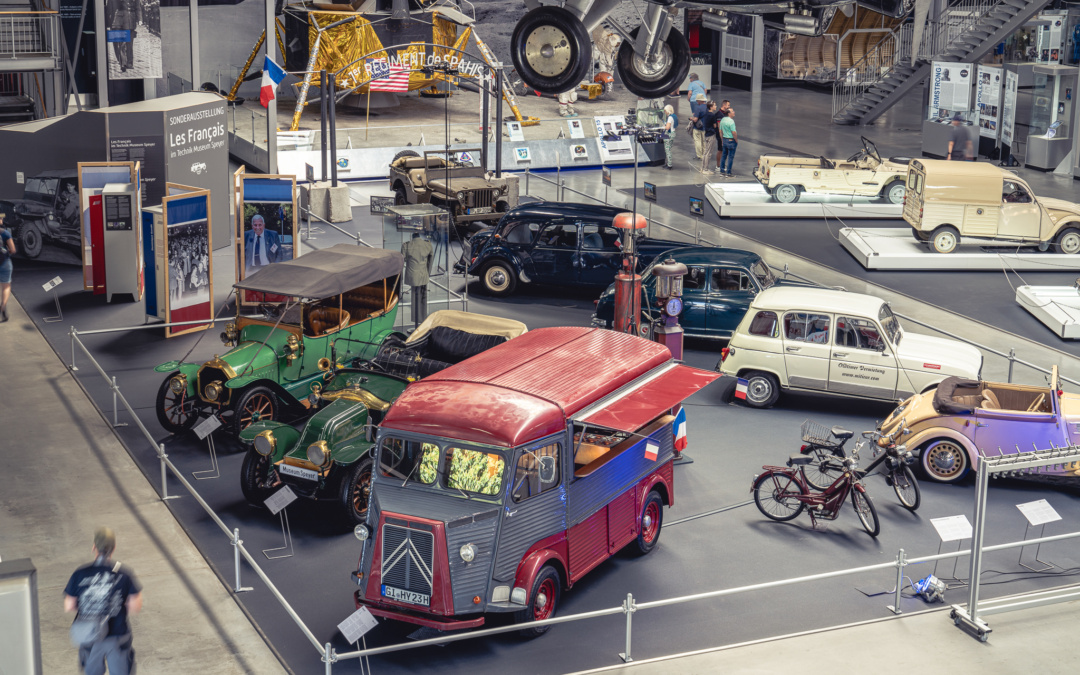 Les Français – Menschen, Motoren und Architektur“