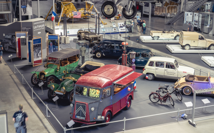 Les Français – Menschen, Motoren und Architektur“