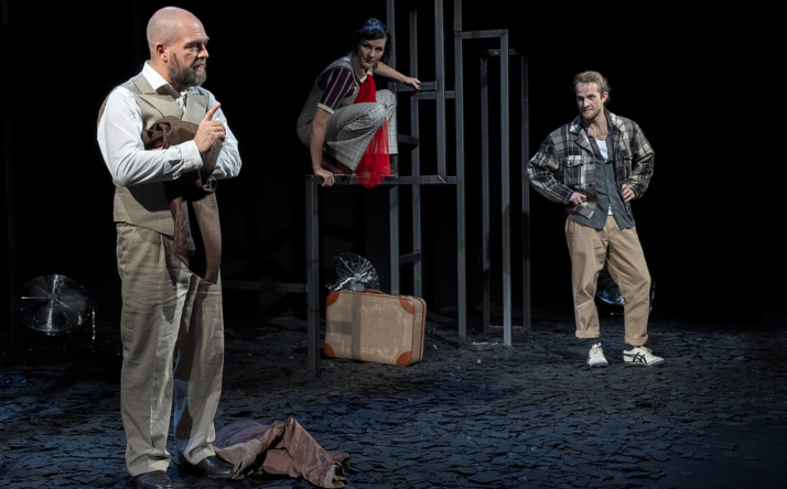 TRANSIT  Schauspiel nach dem Roman von Anna Seghers