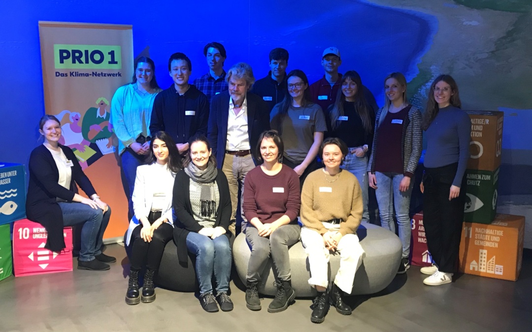 Reinhold Messner besucht KLIMA ARENA