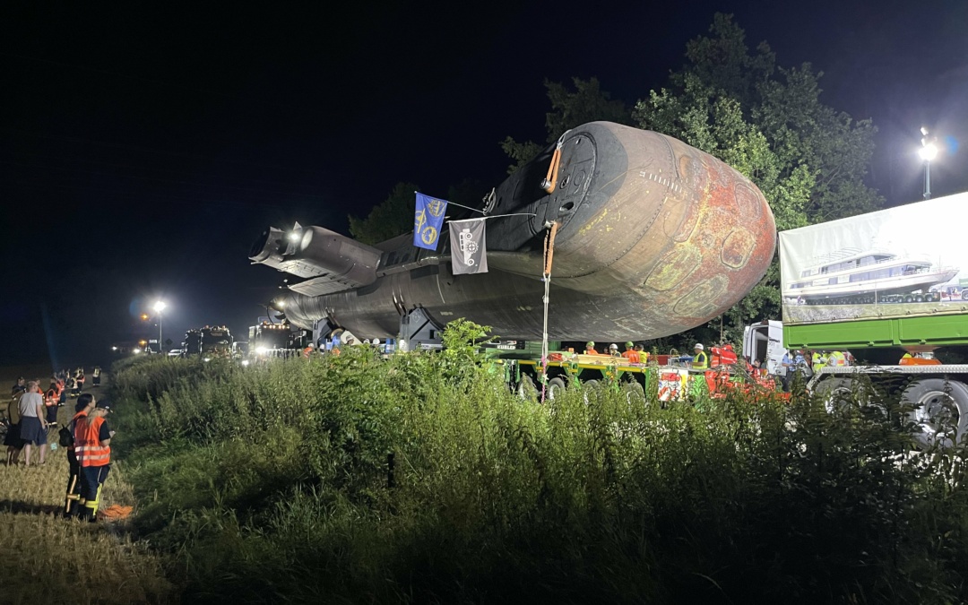 Einsatzmeldung THW OV Sinsheim: Das U-Boot ist da! U17 fast am Ziel!