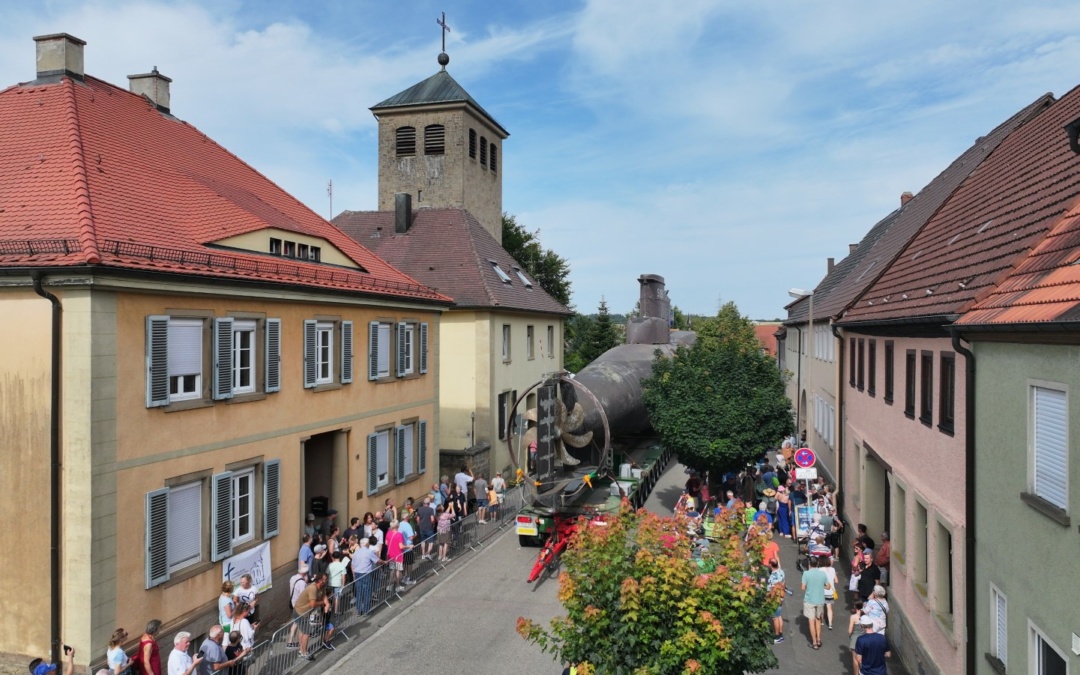 Erster Tagesstopp in Sinsheimer Gemarkung: Hilsbach empfing U17 mit Fassanstich