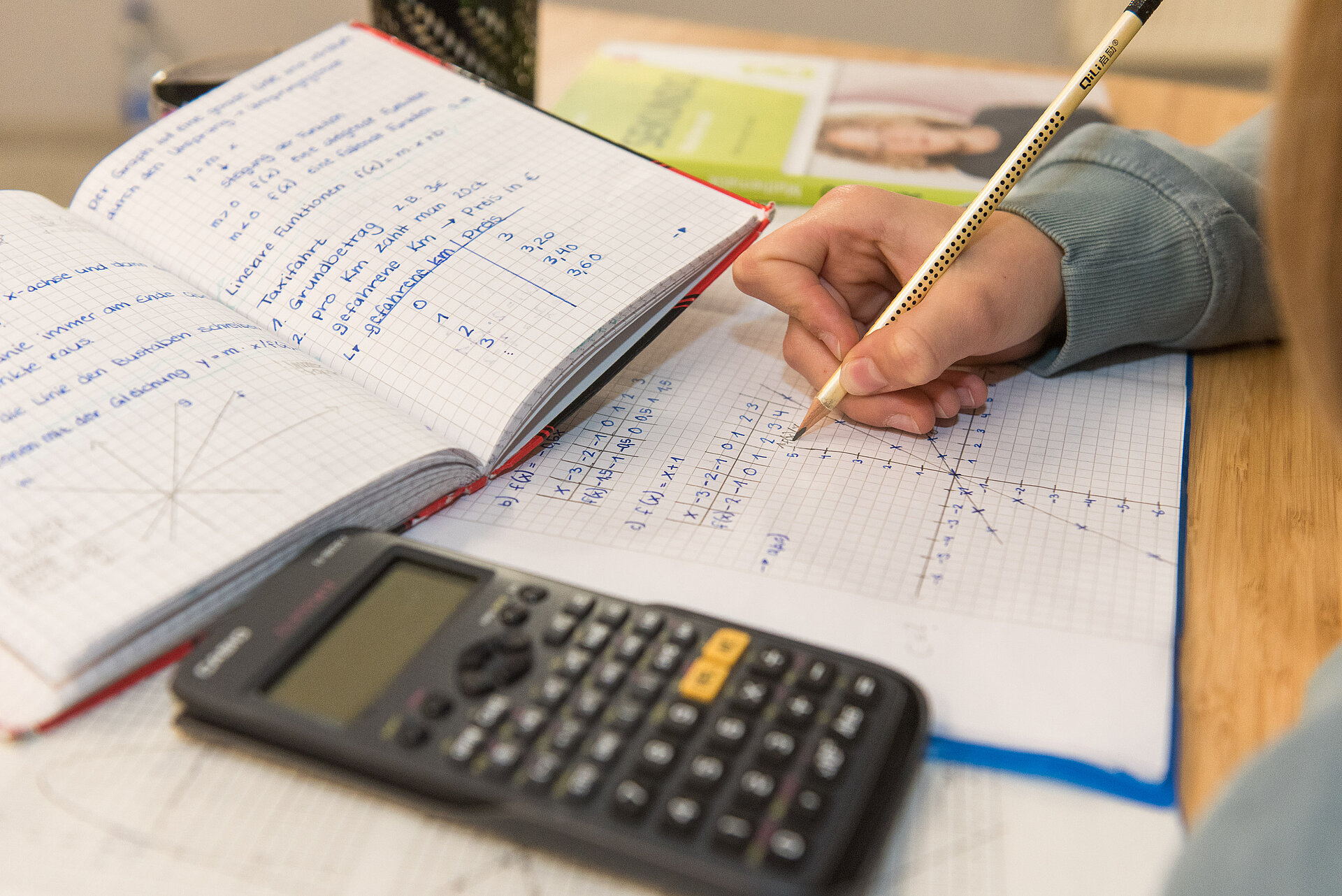 csm_hefte-und-taschenrechner_decef681a2