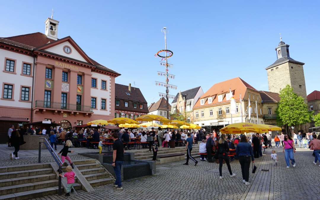 Eppingen lädt zum Zunftbaum- und Frühlingsfest am 26. und 27. April 2025