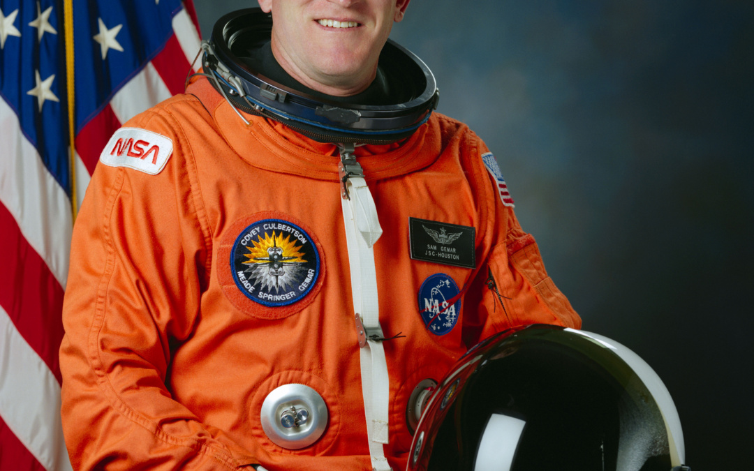 NASA-Astronaut Charles „Sam“ Gemar besucht Technik Museum Speyer