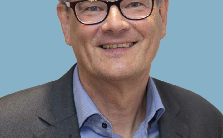 Landrat Stefan Dallinger verpflichtet Dr. Oliver Nürnberg aus Mühlhausen als neuen Kreisrat