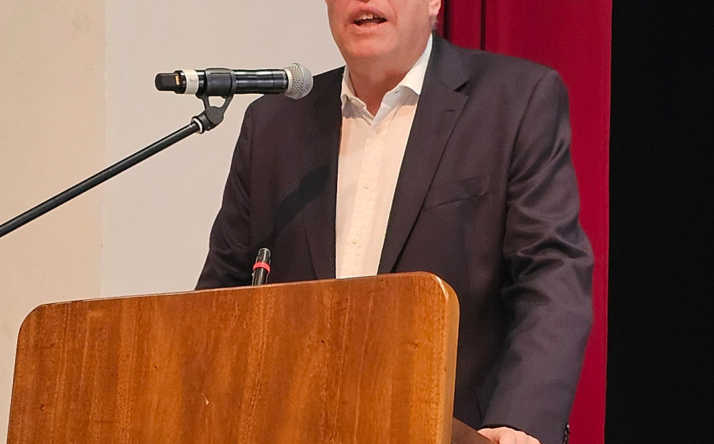 Dr. Albrecht Schütte MdL weiter an der Spitze