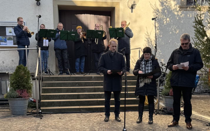 Traditioneller Weihnachtsmarkt am ersten Adventswochenende