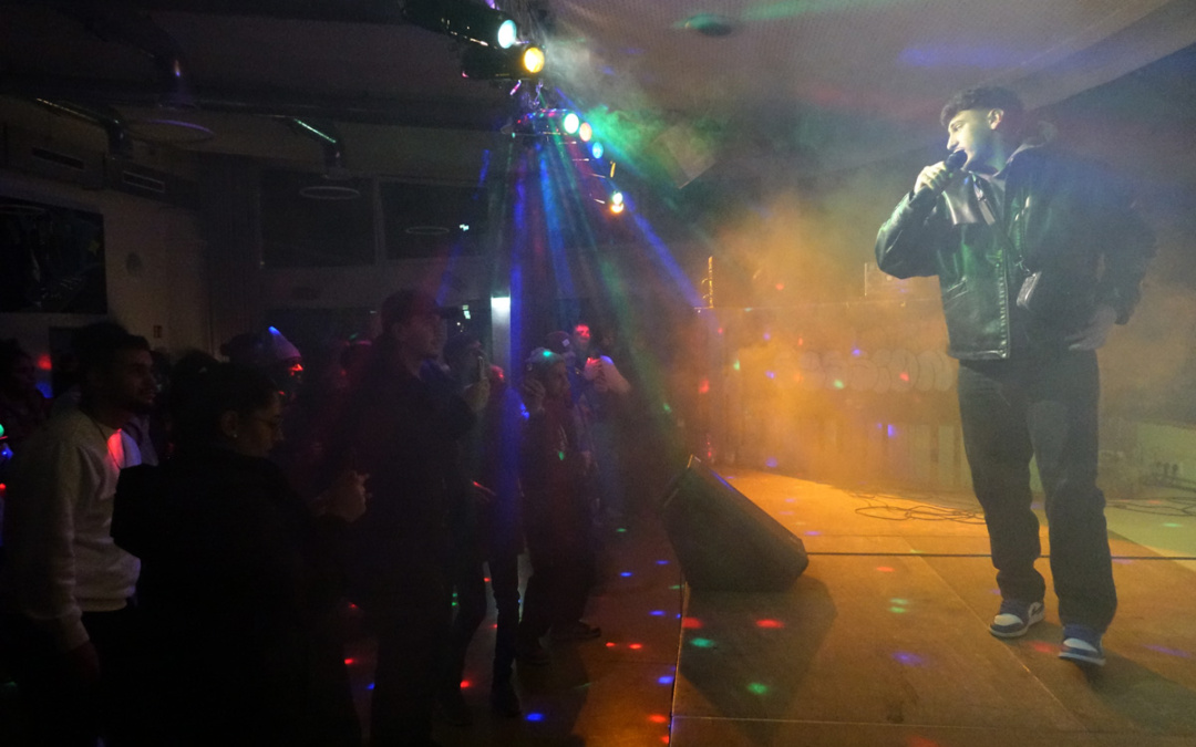 Friday Night Session